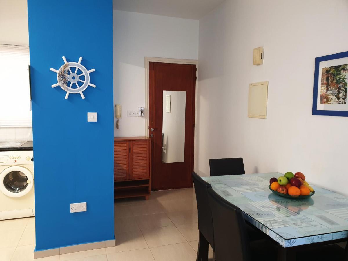 Psyche Harbor Apartment Пафос Екстериор снимка